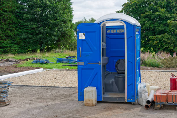 Best Deluxe Portable Toilet Rental  in Englewood, NJ